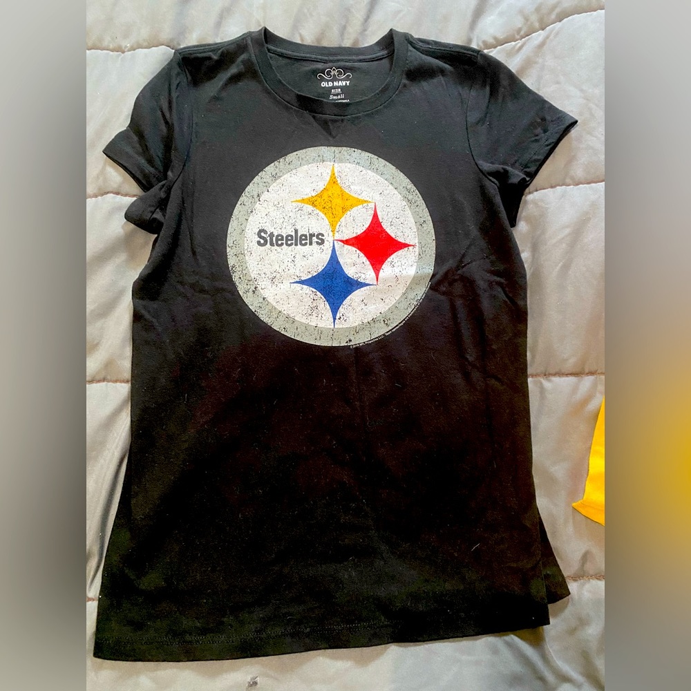 NFL Pittsburgh Steelers Tee Size Small
